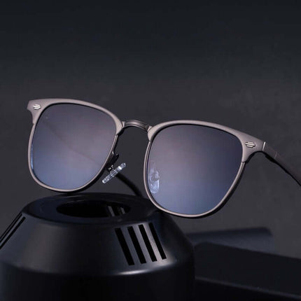 Vinton Retro Shades